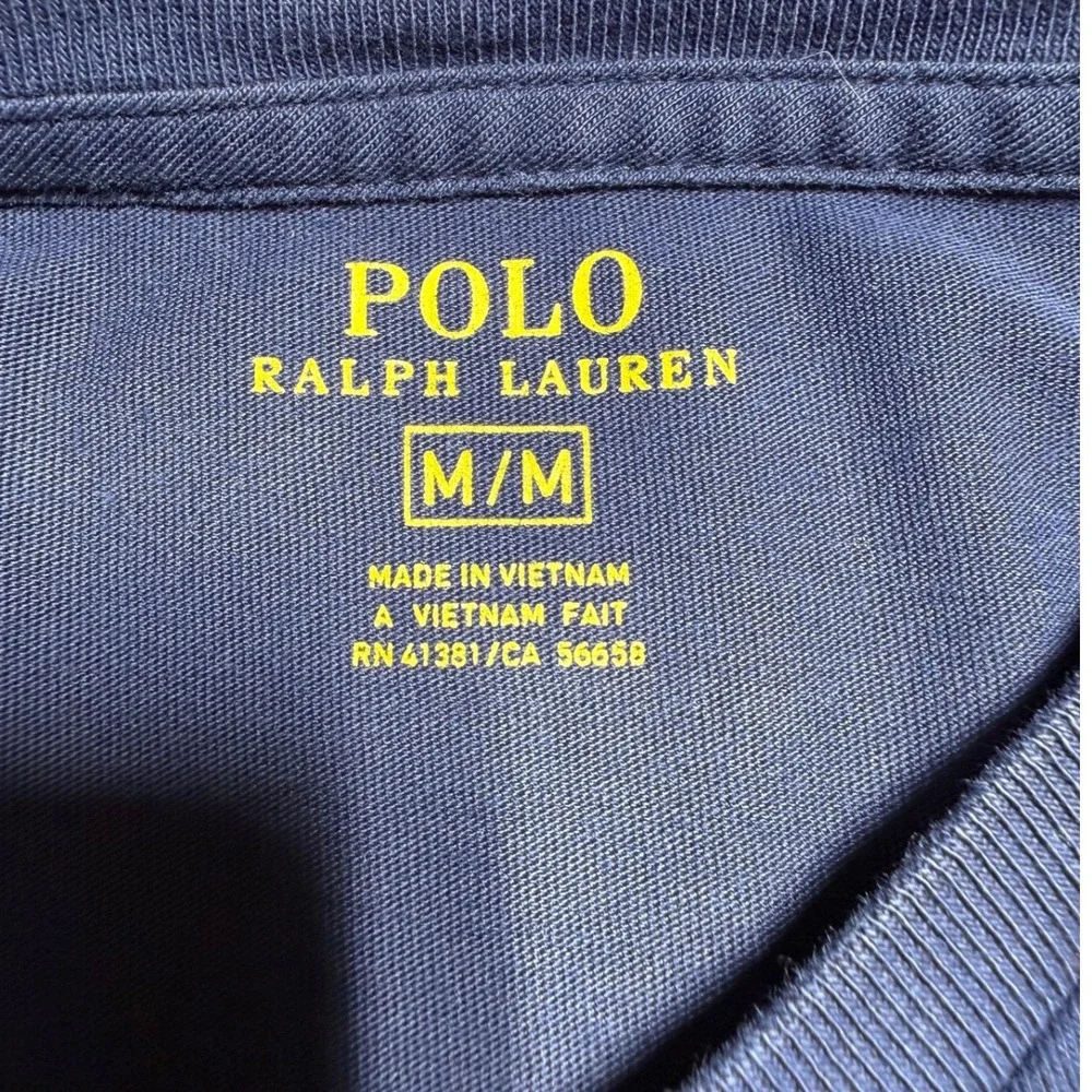 Polo Ralph Lauren Mens Size Medium Navy Blue Red Pony Logo Classic Fit T-Shirt